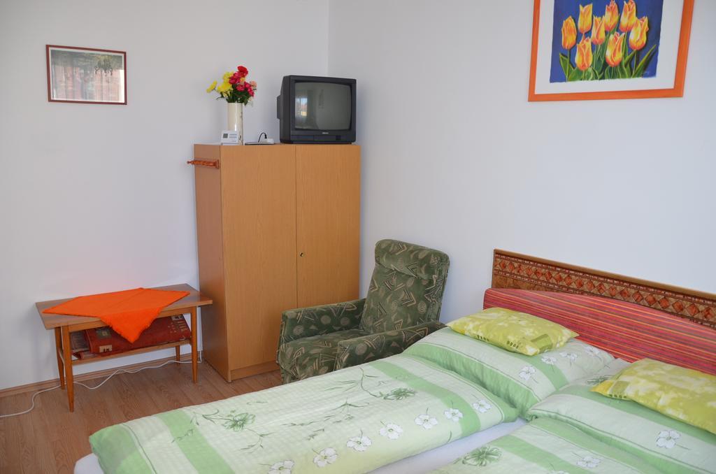 Orchidea Apartment *